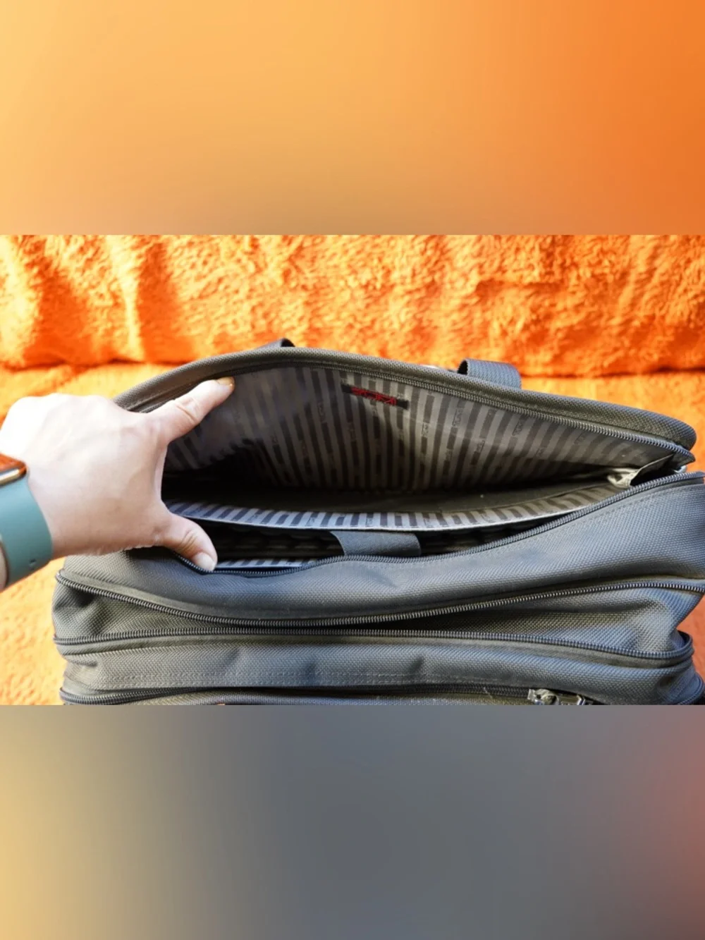 TUMI Expandable Organizer Laptop Brief Briefcase Bag 26041D4 Ballistic Nylon 10